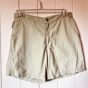 Orage Beige Hiking Shorts. Lightweight. Size 14.